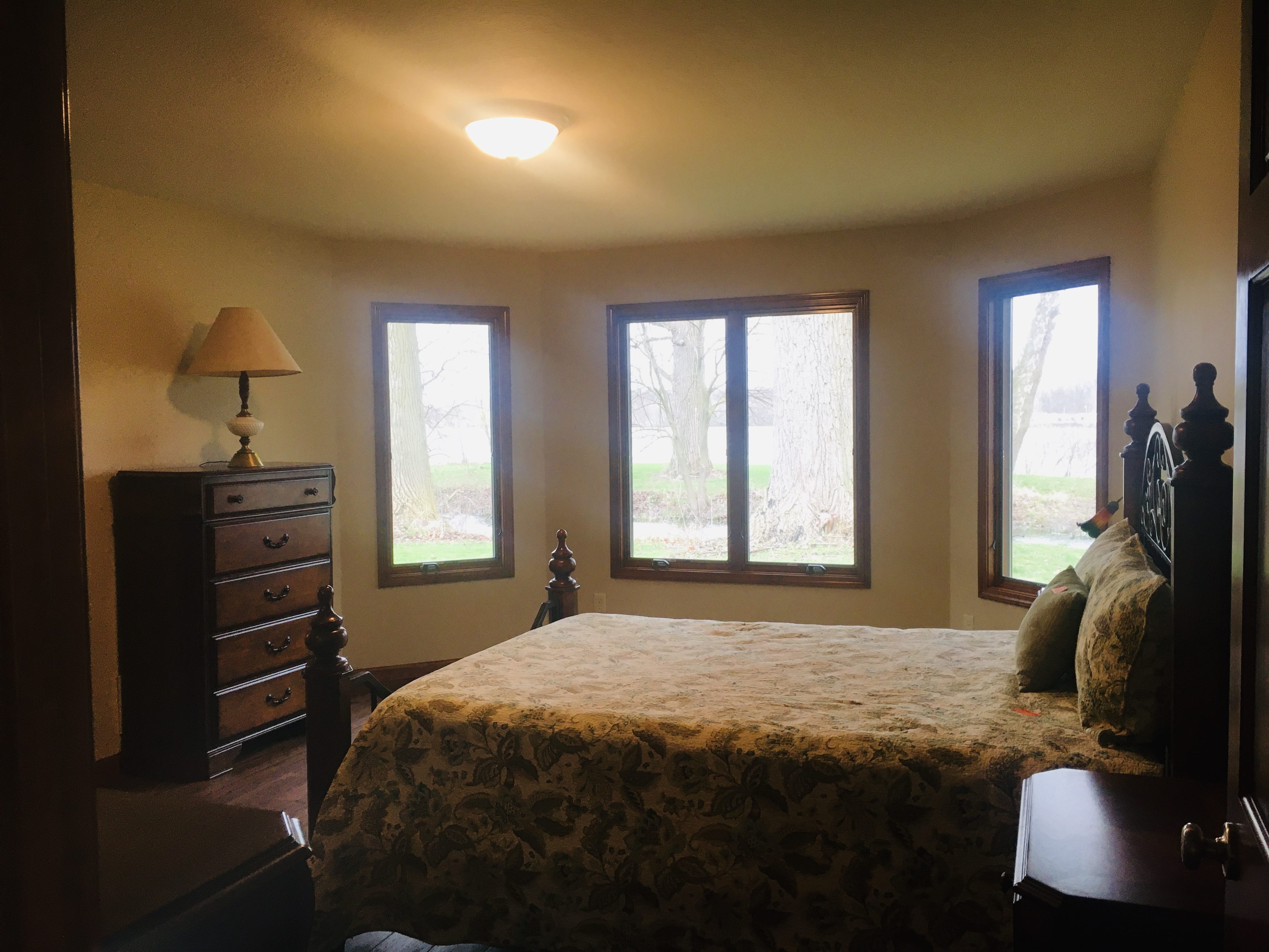 ONLINE ONLY REAL ESTATE!