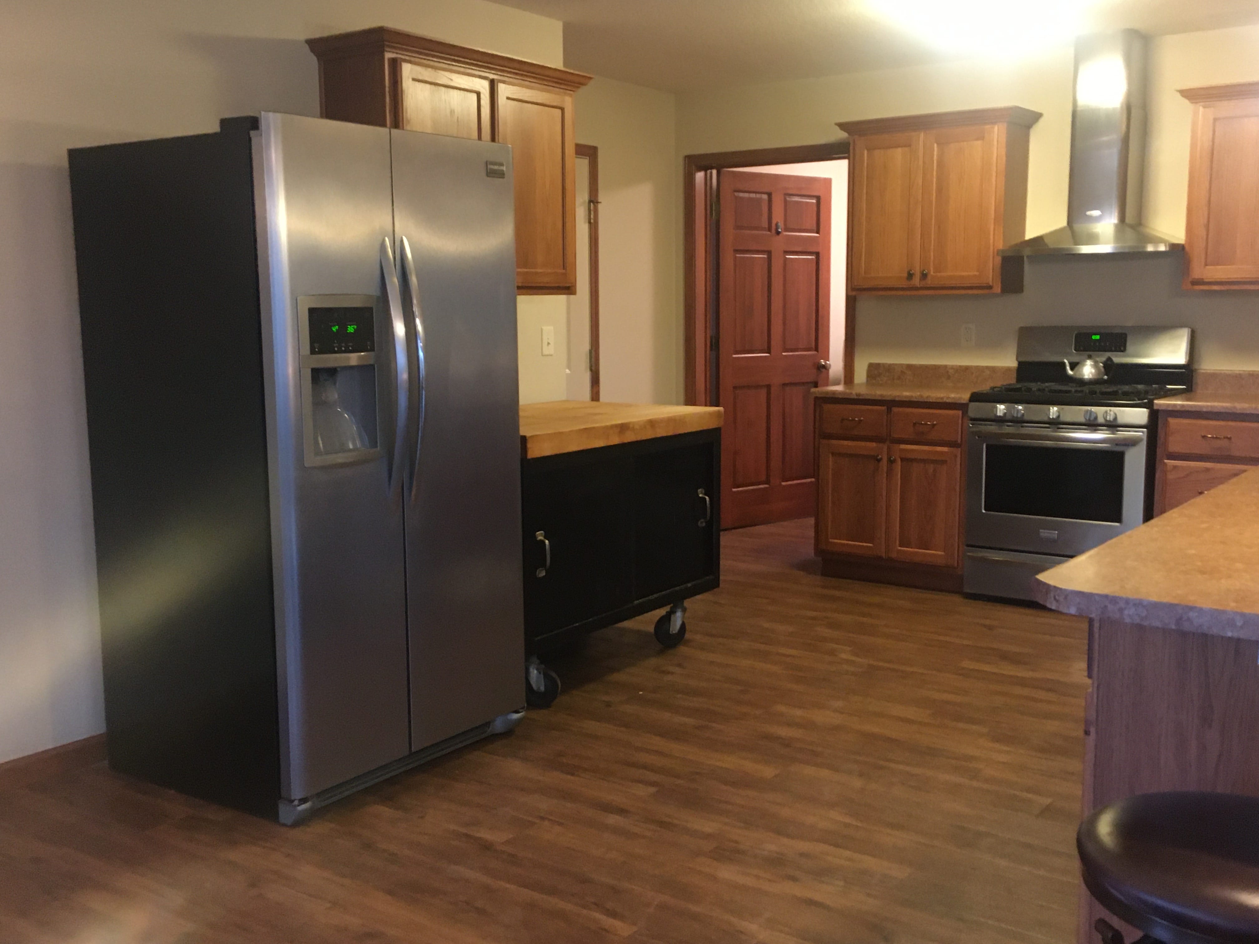 ONLINE ONLY REAL ESTATE!