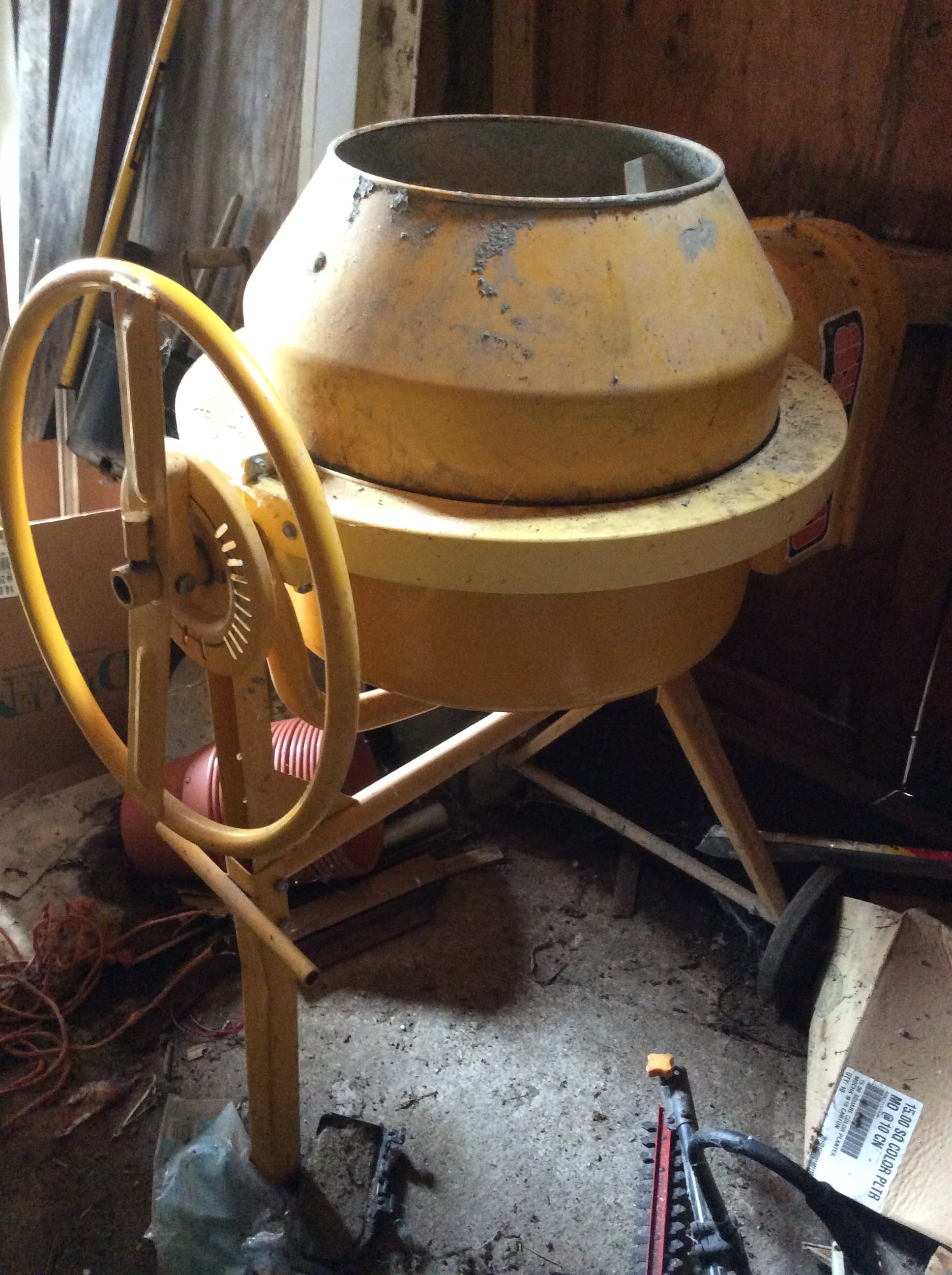 ONLINE ONLY PERSONAL PROPERTY!