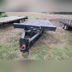 8â?? x 24â?? tandem dual axle flat trailer w/ 5â?? dove tail, penal hitch, ramps