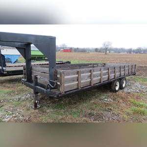 8â?? x 21â?? gooseneck trailer, tandem axle, flat bed w/ 21â? wood side boards