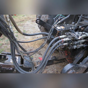 White 8500 12/23 row planter, no-till, markers, front fold, w/ monitor