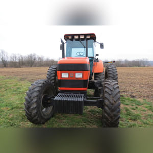 Agco Allis 9435 tractor, MFWD, 18.4-42 tires & duals, 14.9 R 30 front, front wts, 3 pt, 3 hyd remotes, pto, 4435 hrs, SN 936021ML