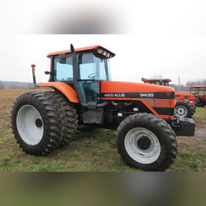 Agco Allis 9435 tractor, MFWD, 18.4-42 tires & duals, 14.9 R 30 front, front wts, 3 pt, 3 hyd remotes, pto, 4435 hrs, SN 936021ML