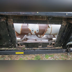 2002 Gleaner 25â?? 800 grain head, fore & aft reel, SN 25F-HL 84282