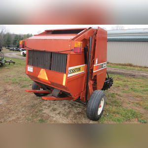 Agco Hesston 840 round baler, winrow wheels, monitor