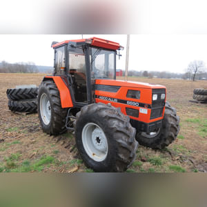 Agco Allis 6690 tractor, MFWD, 18.4 R 34 rear, 16.9 R 24 front, cab, 3 pt, 2 hyd remotes, 540/1000 pto, 1975 hrs, SN 002037