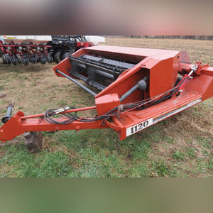 9â?? Hesston 1120 hay mower conditioner
