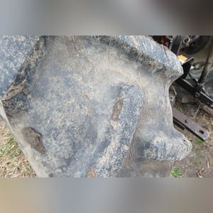 Agco Allis 4660 tractor, 14.9 R 28 tires, 3 pt, single hyd remote, canopy, 540 pto, 1432 hrs, SN 001037