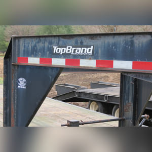 Top Brand 20â?? + 5â?? dove tail gooseneck trailer, tandem axle w/ ramps