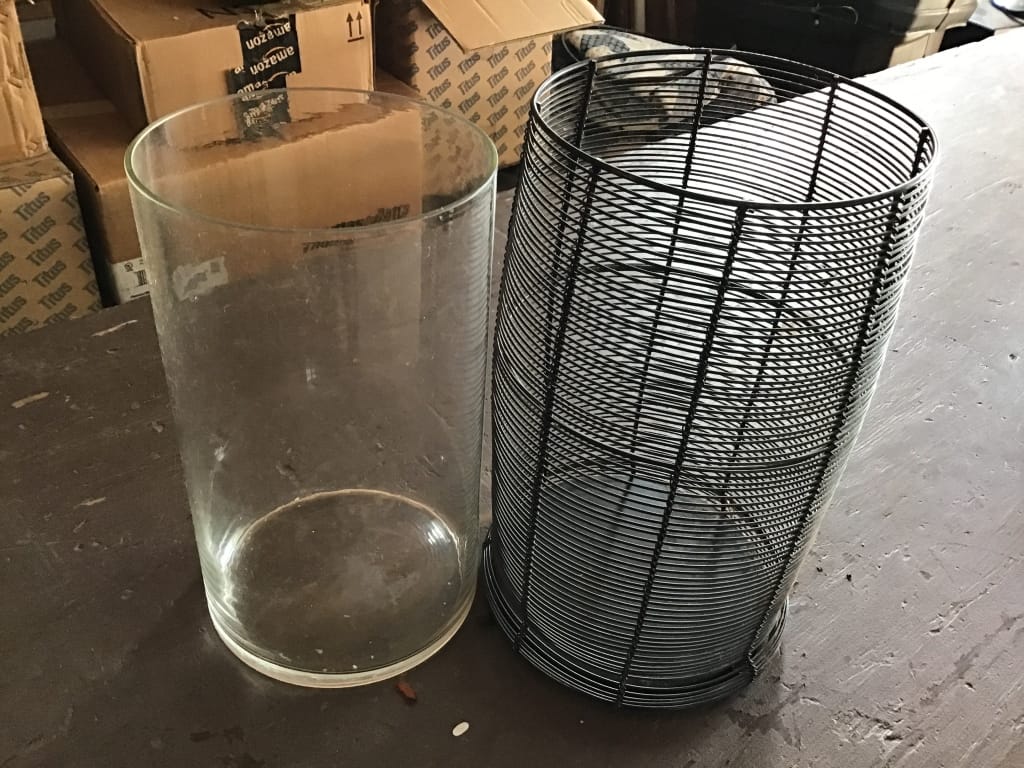 500+ LOTS OF CROCKS-PRIMITIVES-GLASS-POTTERY & MORE!