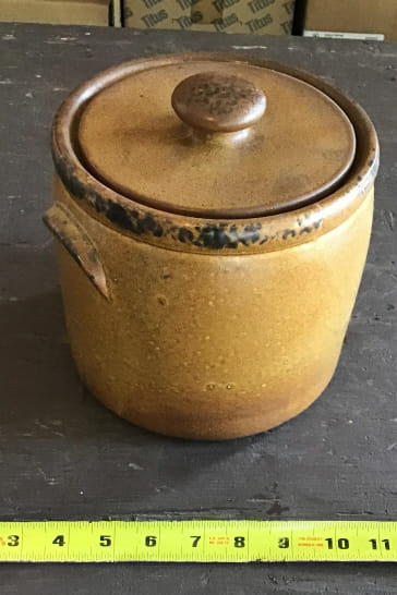 500+ LOTS OF CROCKS-PRIMITIVES-GLASS-POTTERY & MORE!