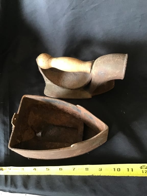 500+ LOTS OF CROCKS-PRIMITIVES-GLASS-POTTERY & MORE!