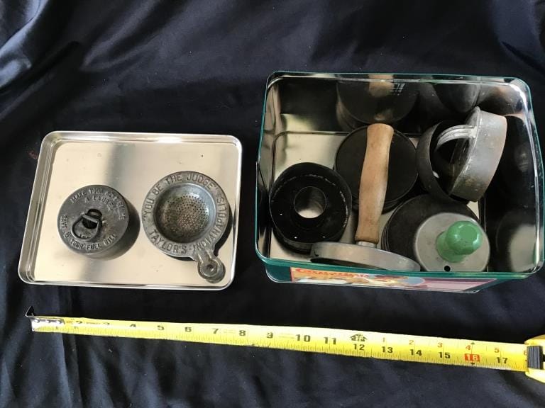 500+ LOTS OF CROCKS-PRIMITIVES-GLASS-POTTERY & MORE!