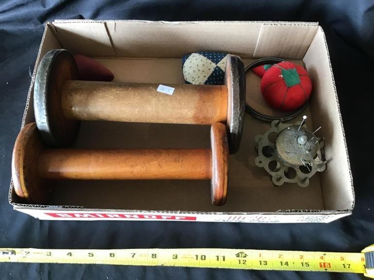 500+ LOTS OF CROCKS-PRIMITIVES-GLASS-POTTERY & MORE!