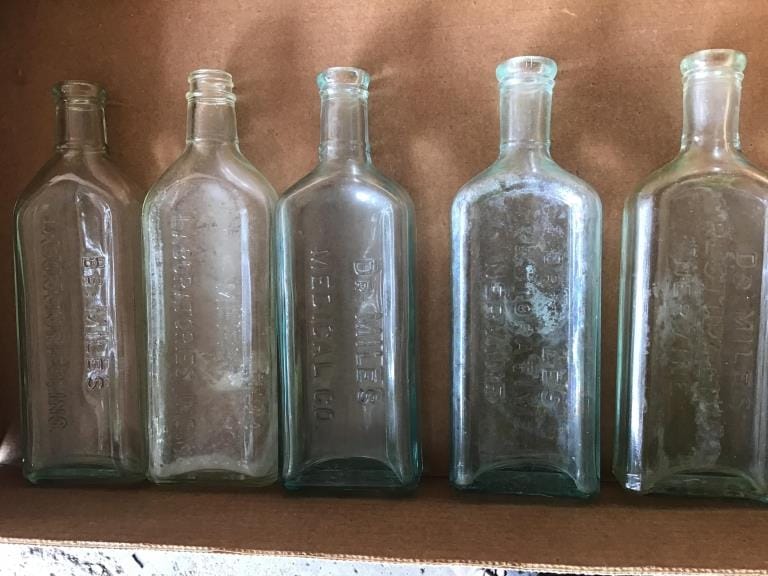 500+ LOTS OF CROCKS-PRIMITIVES-GLASS-POTTERY & MORE!