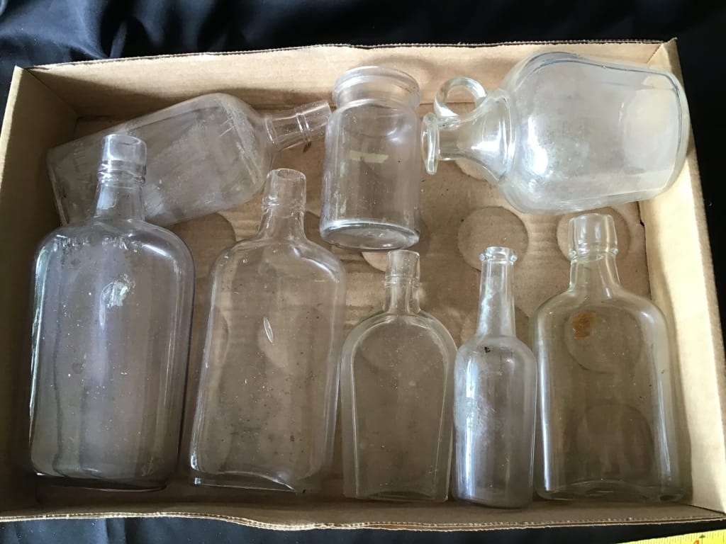 500+ LOTS OF CROCKS-PRIMITIVES-GLASS-POTTERY & MORE!