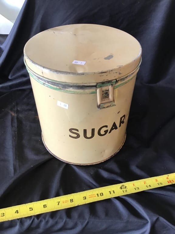 500+ LOTS OF CROCKS-PRIMITIVES-GLASS-POTTERY & MORE!