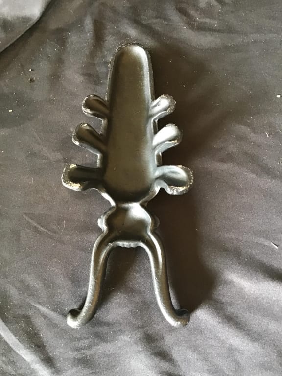 500+ LOTS OF CROCKS-PRIMITIVES-GLASS-POTTERY & MORE!