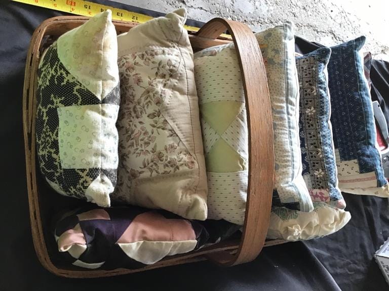 500+ LOTS OF CROCKS-PRIMITIVES-GLASS-POTTERY & MORE!