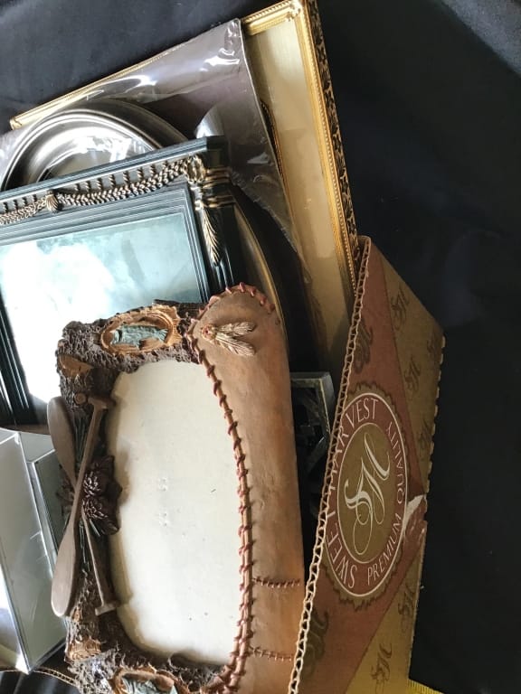 500+ LOTS OF CROCKS-PRIMITIVES-GLASS-POTTERY & MORE!