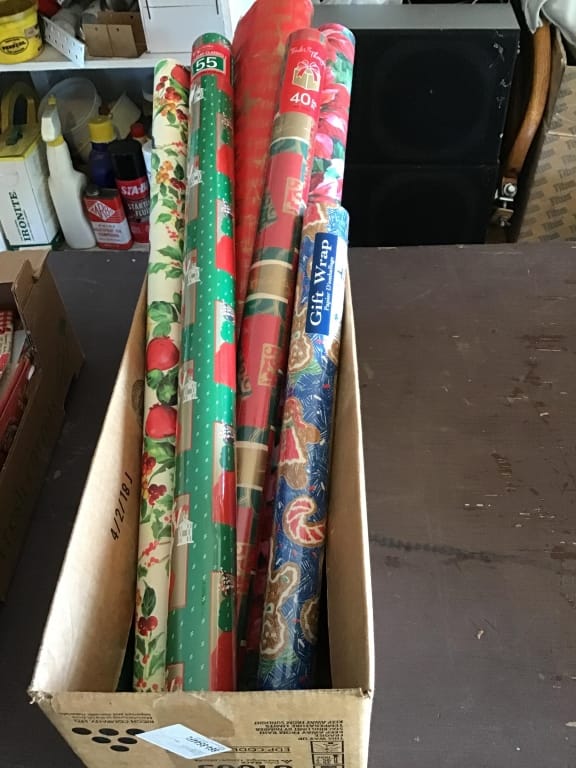 500+ LOTS OF CROCKS-PRIMITIVES-GLASS-POTTERY & MORE!