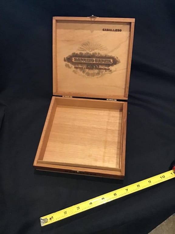 500+ LOTS OF CROCKS-PRIMITIVES-GLASS-POTTERY & MORE!