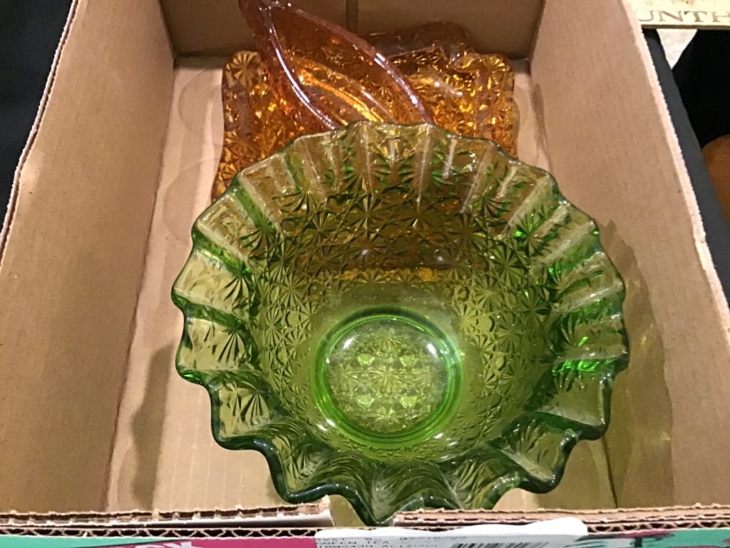 500+ LOTS OF CROCKS-PRIMITIVES-GLASS-POTTERY & MORE!