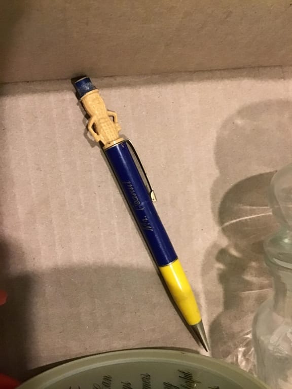 500+ LOTS OF CROCKS-PRIMITIVES-GLASS-POTTERY & MORE!