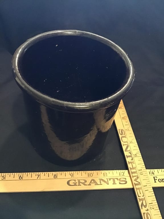 500+ LOTS OF CROCKS-PRIMITIVES-GLASS-POTTERY & MORE!