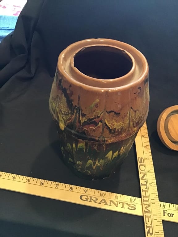 500+ LOTS OF CROCKS-PRIMITIVES-GLASS-POTTERY & MORE!