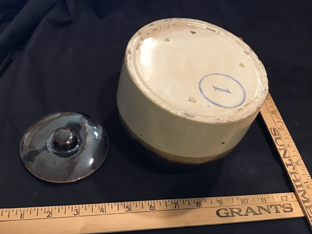 500+ LOTS OF CROCKS-PRIMITIVES-GLASS-POTTERY & MORE!