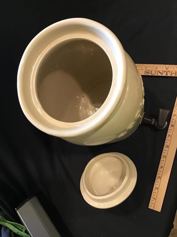 500+ LOTS OF CROCKS-PRIMITIVES-GLASS-POTTERY & MORE!