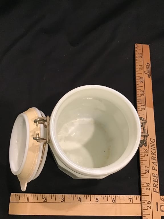 500+ LOTS OF CROCKS-PRIMITIVES-GLASS-POTTERY & MORE!