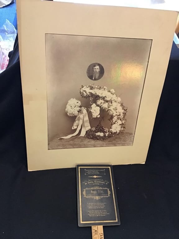 500+ LOTS OF CROCKS-PRIMITIVES-GLASS-POTTERY & MORE!