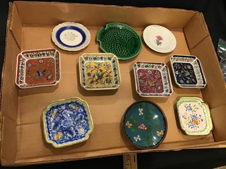 500+ LOTS OF CROCKS-PRIMITIVES-GLASS-POTTERY & MORE!