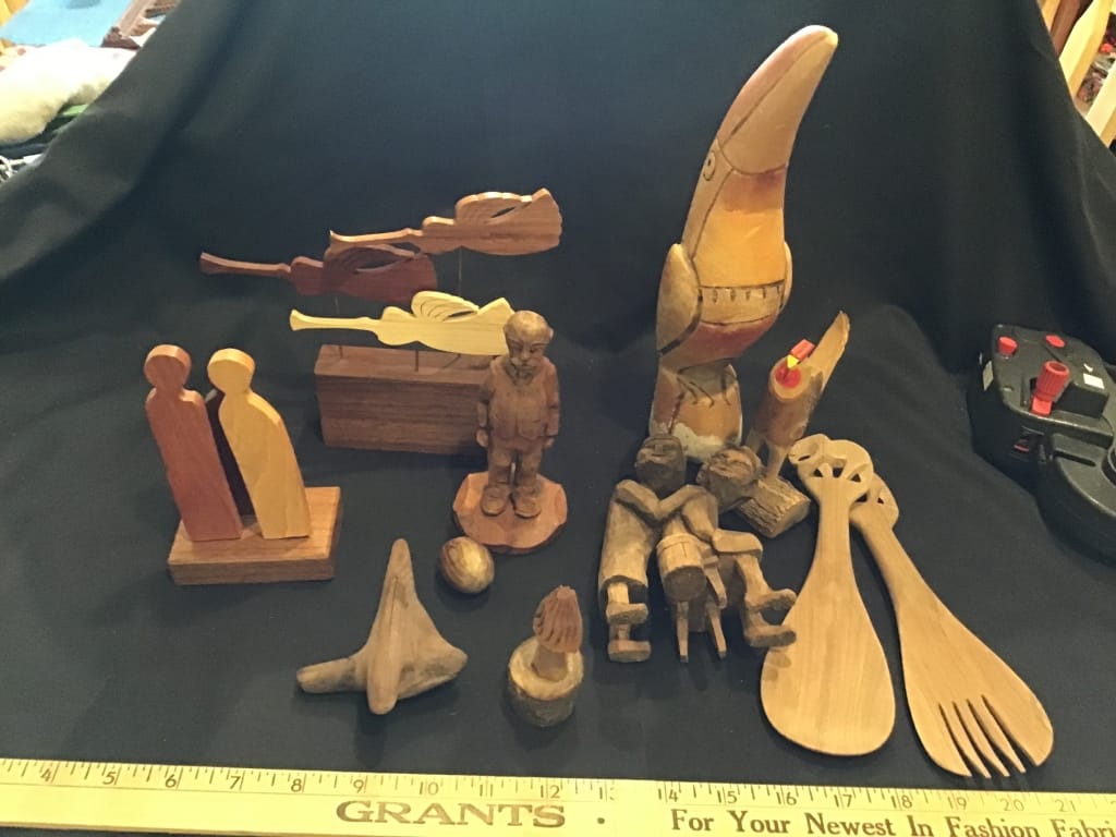 500+ LOTS OF CROCKS-PRIMITIVES-GLASS-POTTERY & MORE!