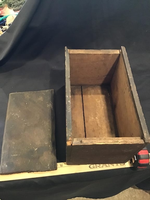 500+ LOTS OF CROCKS-PRIMITIVES-GLASS-POTTERY & MORE!