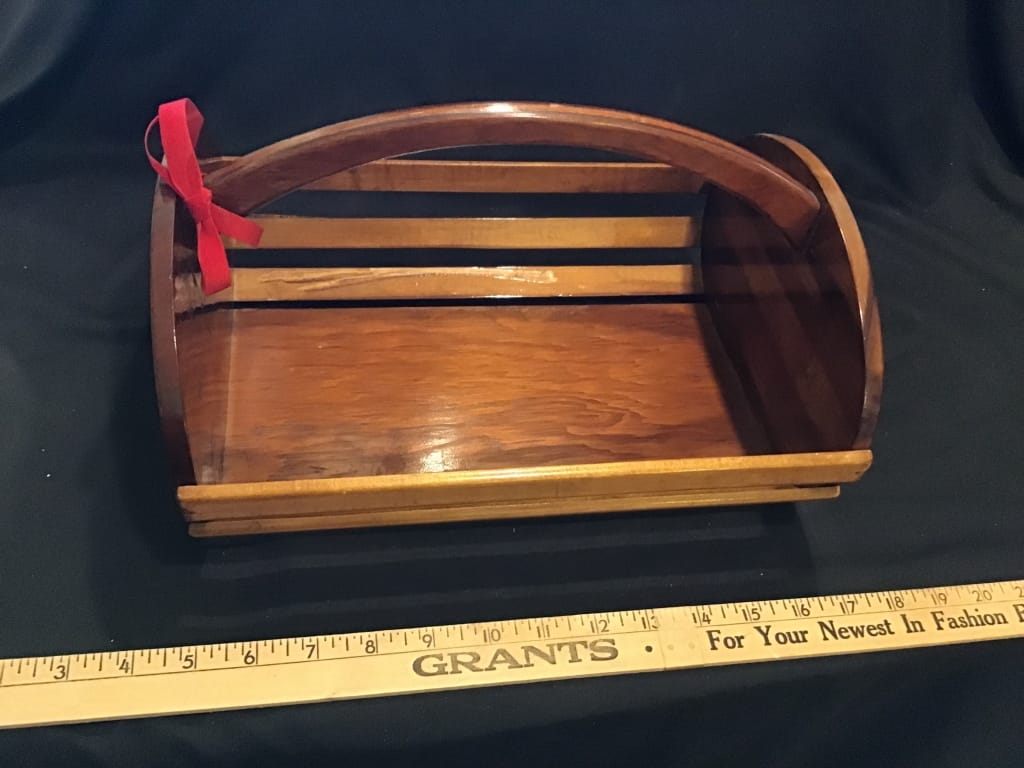 500+ LOTS OF CROCKS-PRIMITIVES-GLASS-POTTERY & MORE!