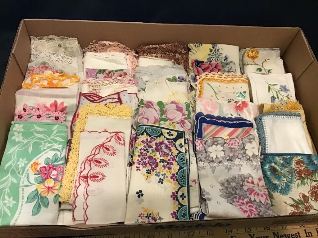 500+ LOTS OF CROCKS-PRIMITIVES-GLASS-POTTERY & MORE!