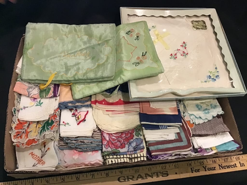 500+ LOTS OF CROCKS-PRIMITIVES-GLASS-POTTERY & MORE!