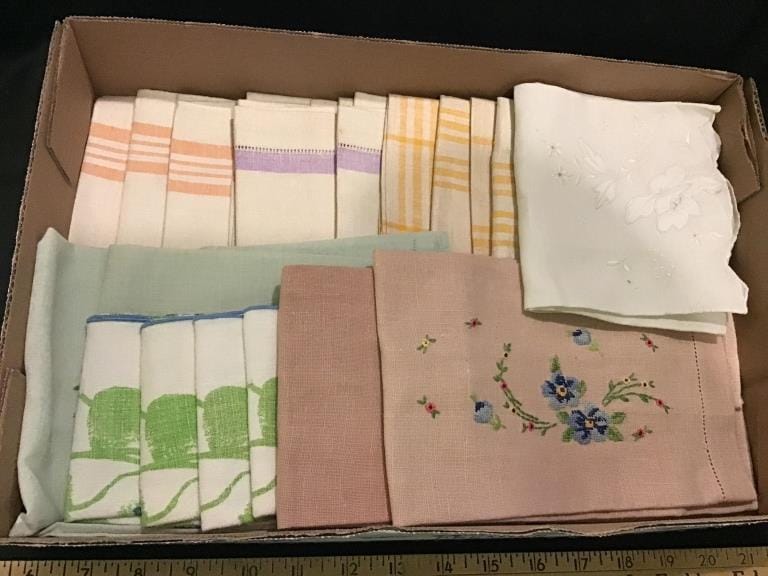 500+ LOTS OF CROCKS-PRIMITIVES-GLASS-POTTERY & MORE!