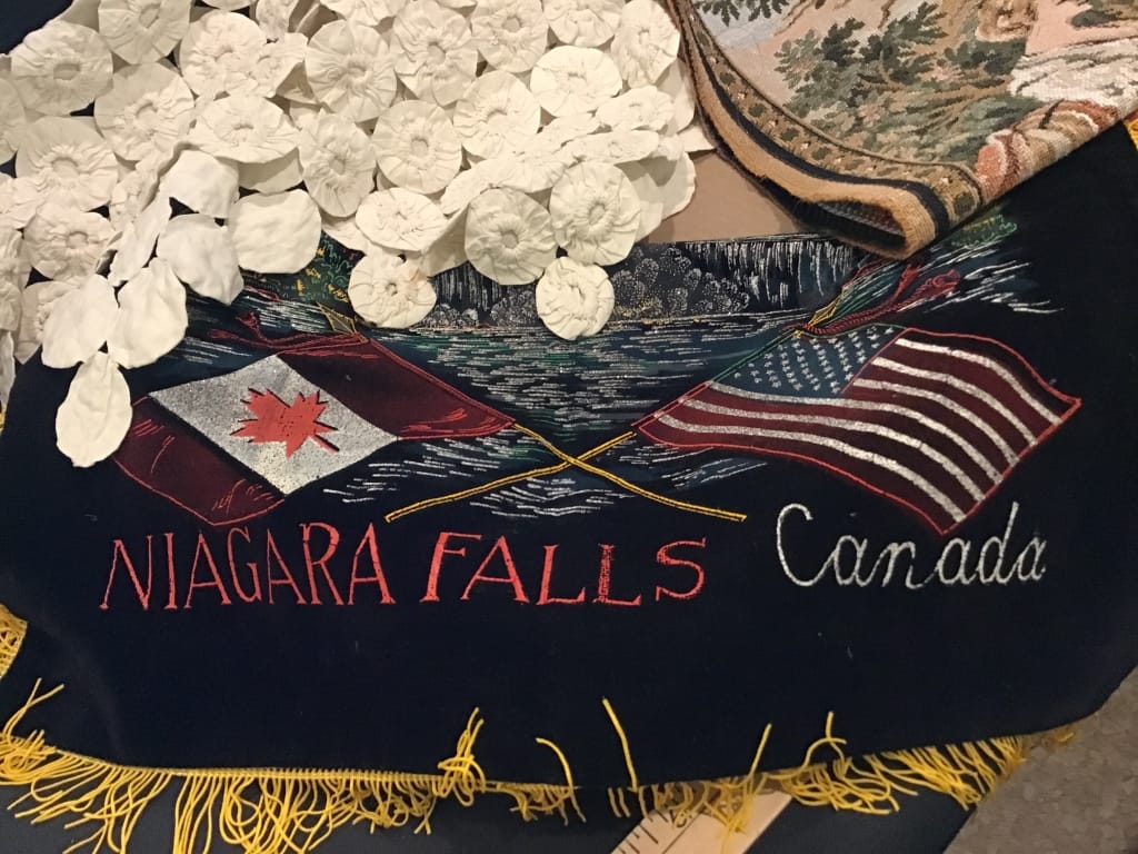 500+ LOTS OF CROCKS-PRIMITIVES-GLASS-POTTERY & MORE!