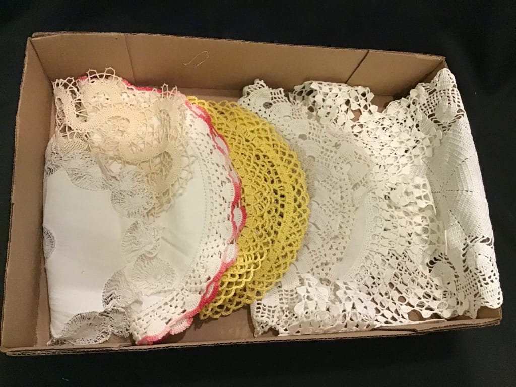 500+ LOTS OF CROCKS-PRIMITIVES-GLASS-POTTERY & MORE!