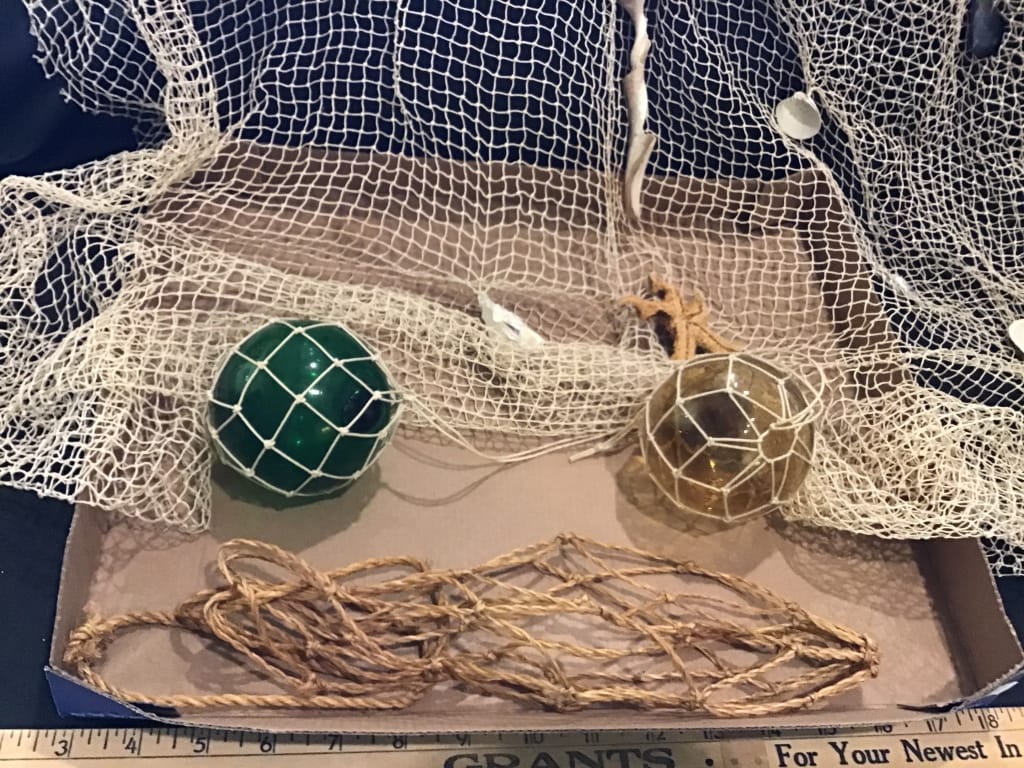 500+ LOTS OF CROCKS-PRIMITIVES-GLASS-POTTERY & MORE!