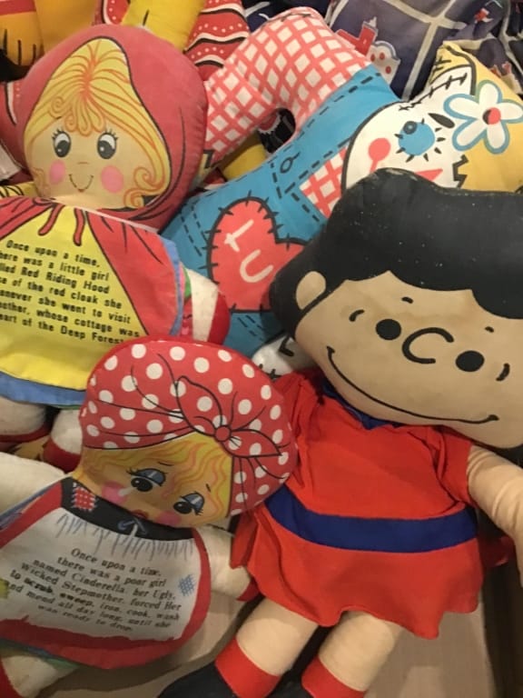 500+ LOTS OF CROCKS-PRIMITIVES-GLASS-POTTERY & MORE!