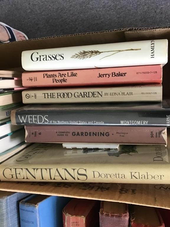 500+ LOTS OF CROCKS-PRIMITIVES-GLASS-POTTERY & MORE!