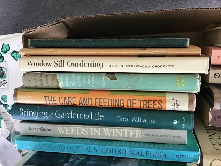 500+ LOTS OF CROCKS-PRIMITIVES-GLASS-POTTERY & MORE!