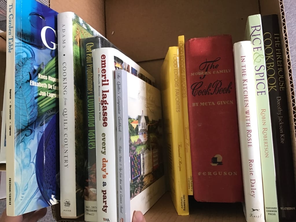 500+ LOTS OF CROCKS-PRIMITIVES-GLASS-POTTERY & MORE!