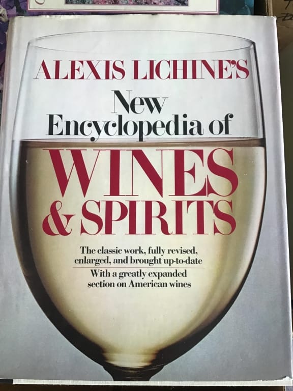 500+ LOTS OF CROCKS-PRIMITIVES-GLASS-POTTERY & MORE!